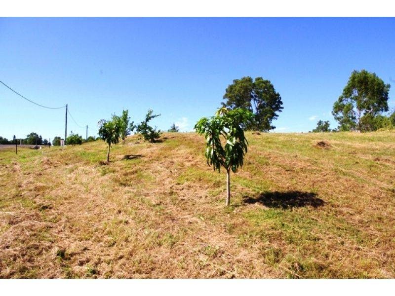 93 Blue Gum Road, Pie Creek QLD 4570