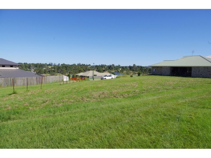 20 Directors Circuit, Jones Hill QLD 4570