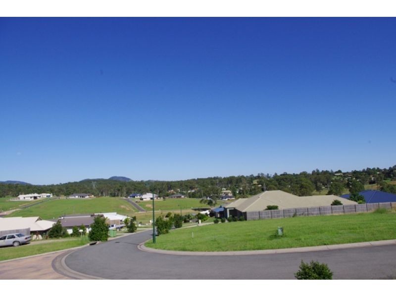 20 Directors Circuit, Jones Hill QLD 4570