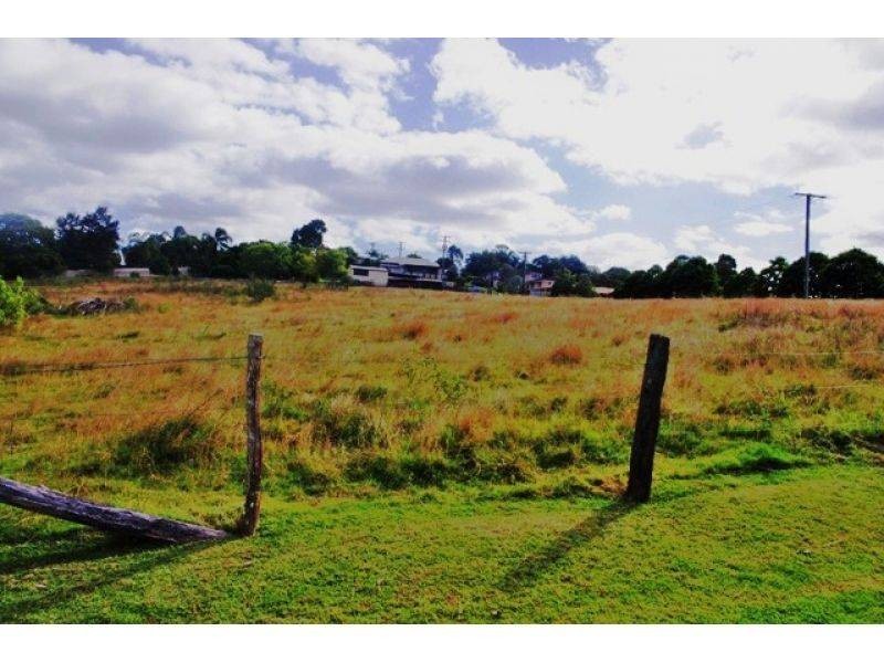 4 Scott Road, Gympie QLD 4570