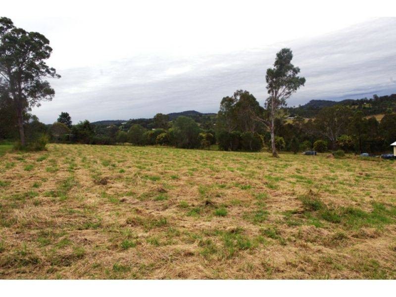 11 Kurrajong Drive, The Palms QLD 4570