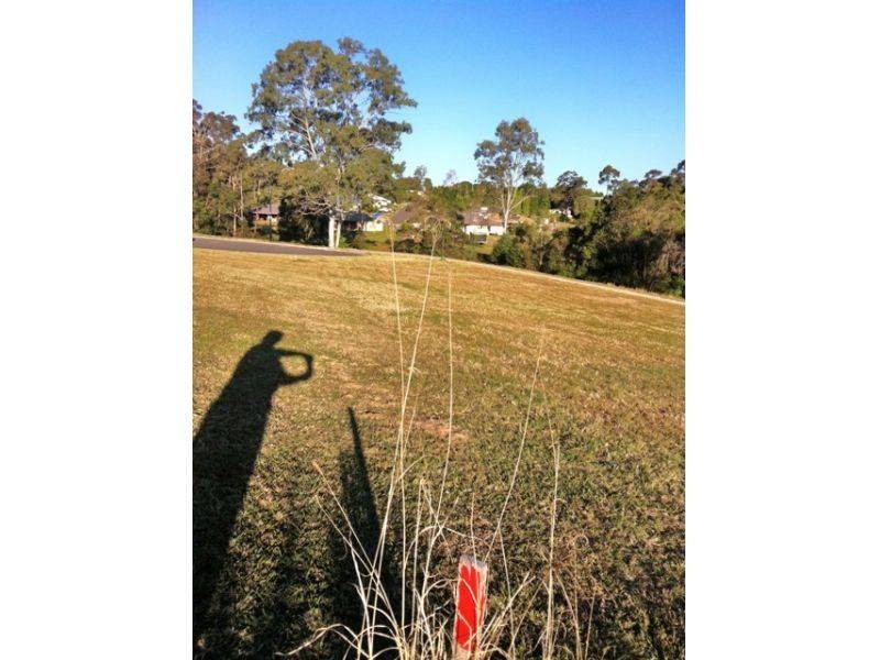 32 Wisteria Lane, Southside QLD 4570