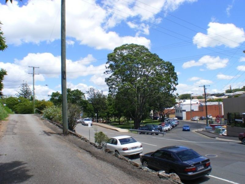 28 Young Street, Gympie QLD 4570