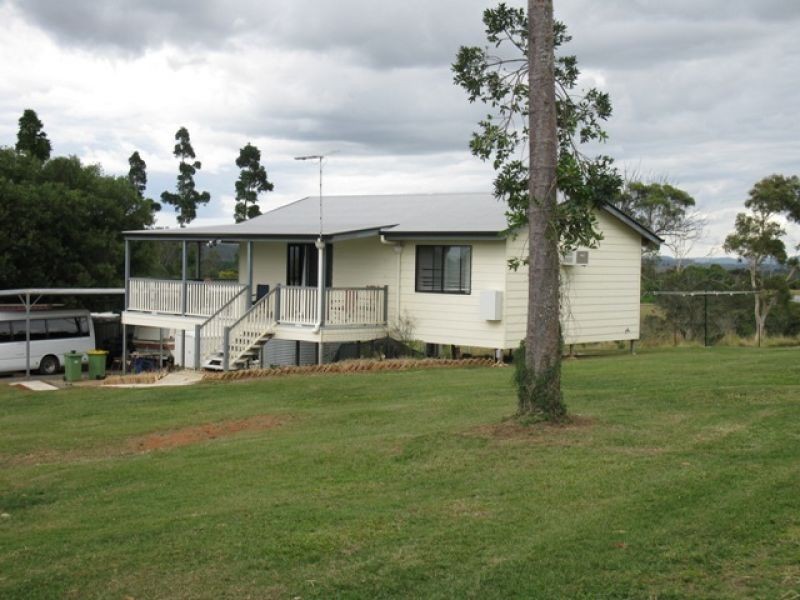L8 Rammutt Road, Chatsworth QLD 4570