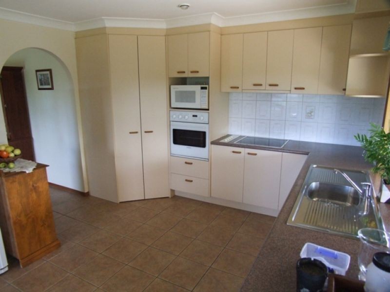 25 Plowman Road, Canina QLD 4570