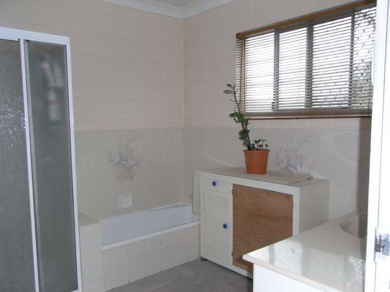 6 Lucknow Street, Gympie QLD 4570