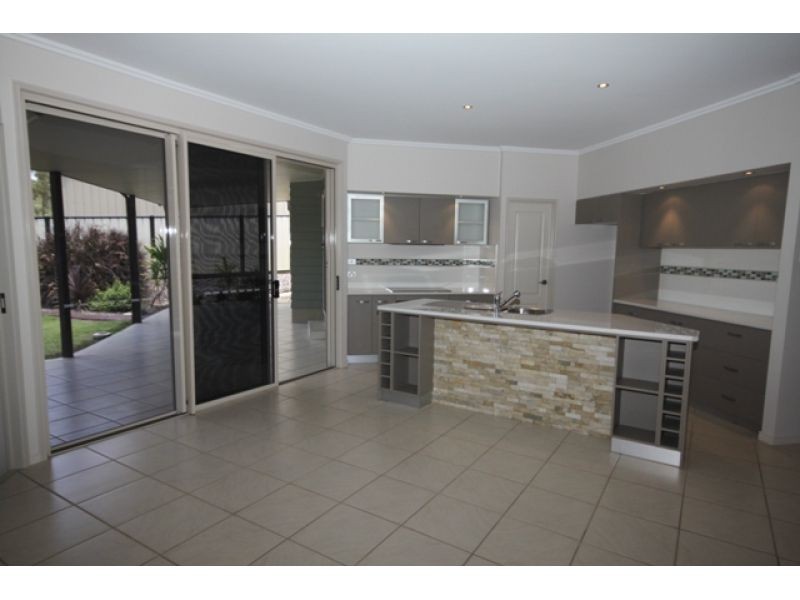 1 Zoe Close, Gympie QLD 4570