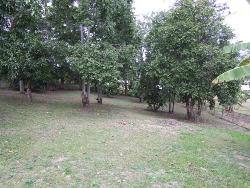 30 Bath Terrace, Gympie QLD 4570