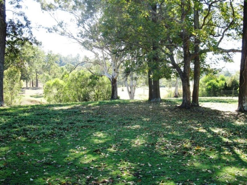 30 Mullins Creek Road, Goomboorian QLD 4570