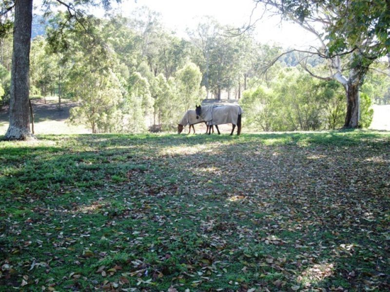 30 Mullins Creek Road, Goomboorian QLD 4570