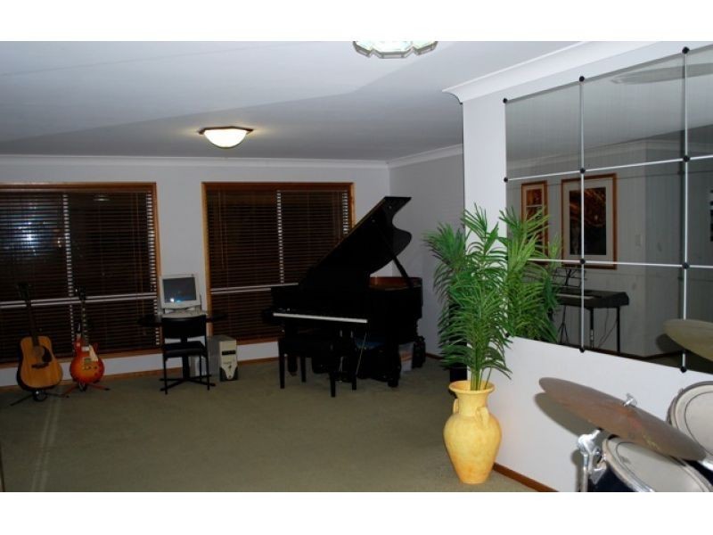 9 Hamilton Road, Gympie QLD 4570