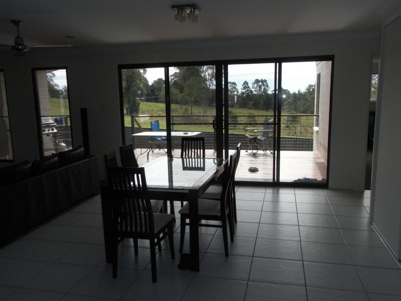 8 Premier Avenue, Gympie QLD 4570