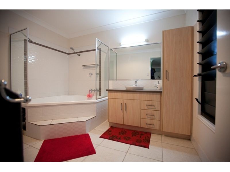 12 Graham Street, Gympie QLD 4570