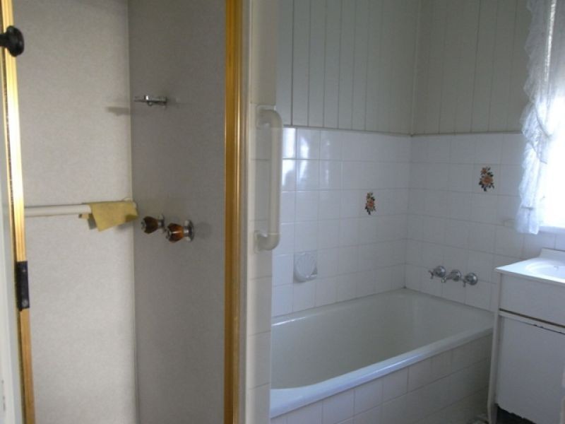 27 Lawrence Street, Gympie QLD 4570