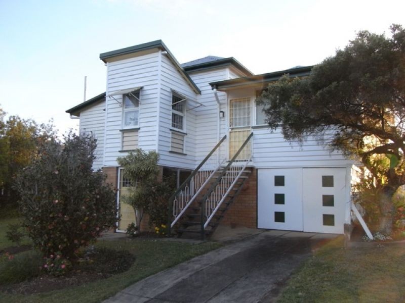 27 Lawrence Street, Gympie QLD 4570