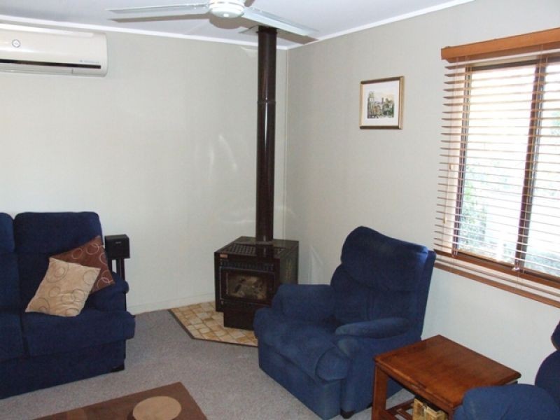 16 Hughes Terrace, Gympie QLD 4570