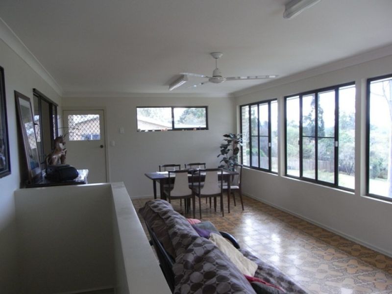 53 Watson Road, Southside QLD 4570