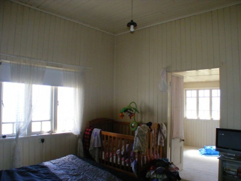 63 Lawrence Street, Gympie QLD 4570