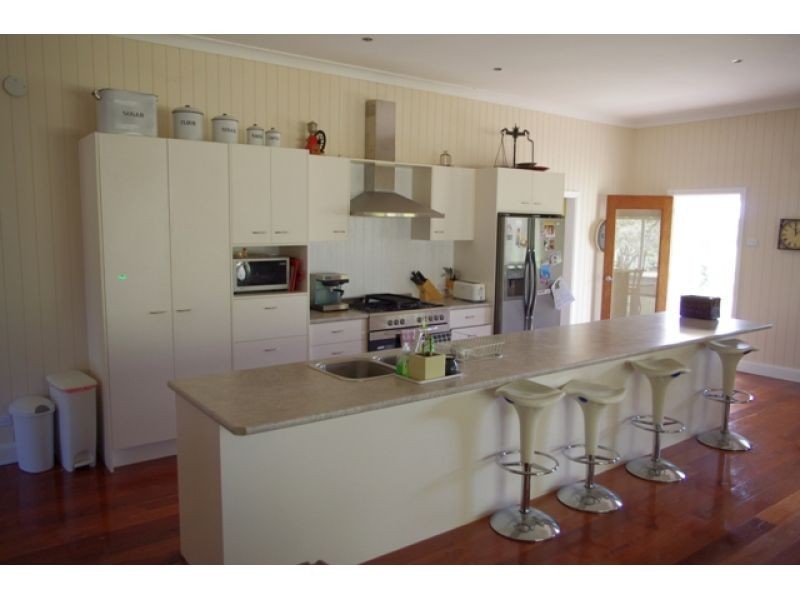Mcintosh Creek QLD 4570