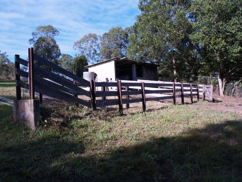667 Tin Can Bay Road, Canina QLD 4570