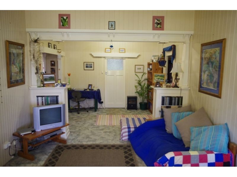 4 Mary Street, Amamoor QLD 4570