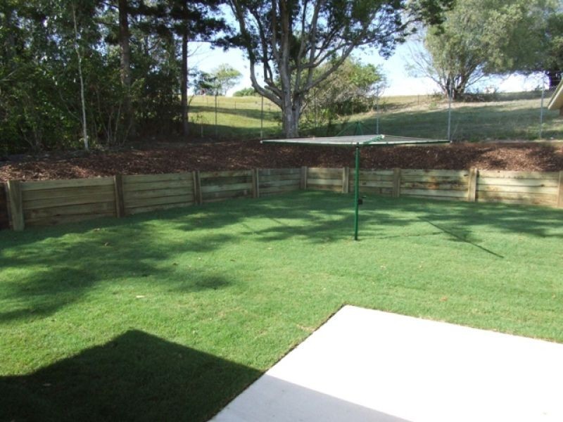 1 Florentine Court, Monkland QLD 4570