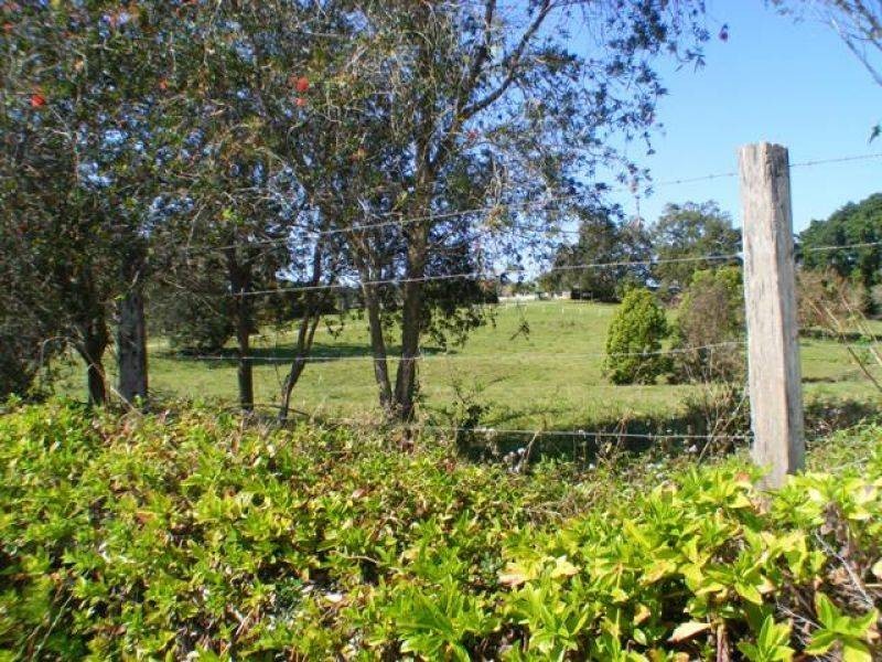 185 Andrew Road, Glenwood QLD 4570