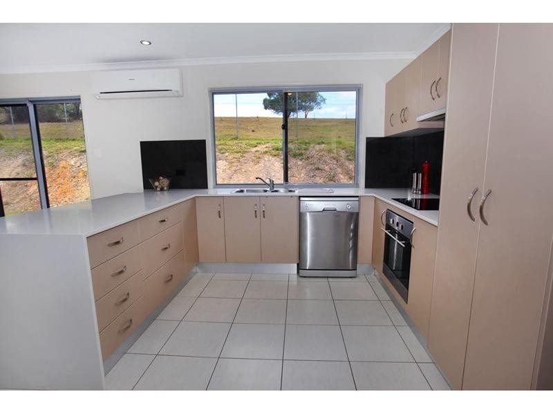 2 Florentine Court, Monkland QLD 4570