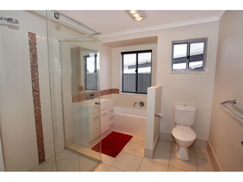 2 Florentine Court, Monkland QLD 4570