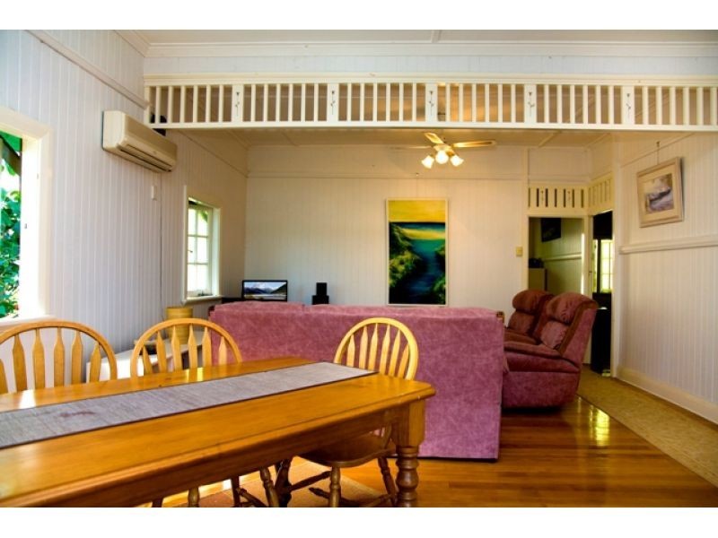 10 Calton Terrace, Gympie QLD 4570