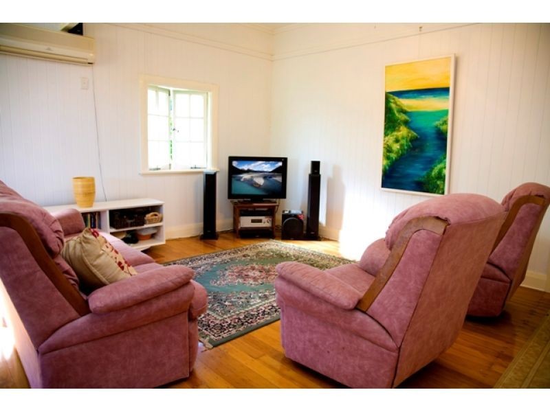 10 Calton Terrace, Gympie QLD 4570