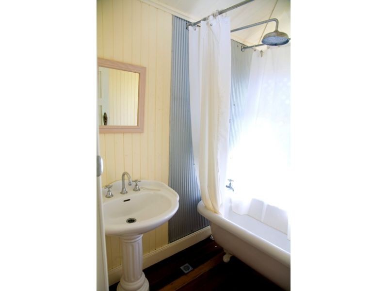 10 Calton Terrace, Gympie QLD 4570