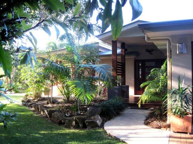6 Haven Street, Southside QLD 4570