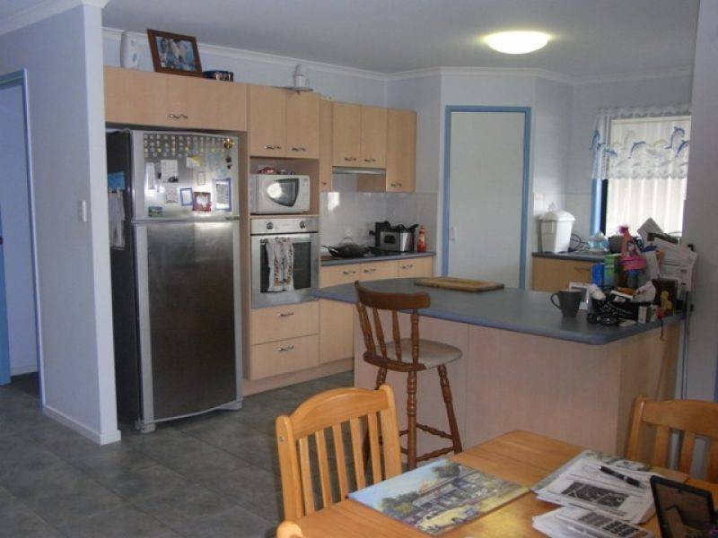 7 Gympie View Drive, Southside QLD 4570