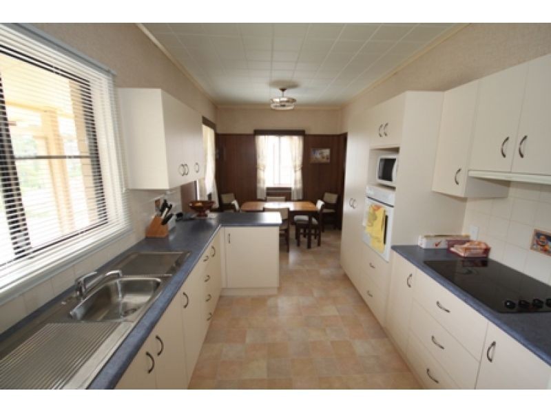 25 Rifle Range Road, Gympie QLD 4570