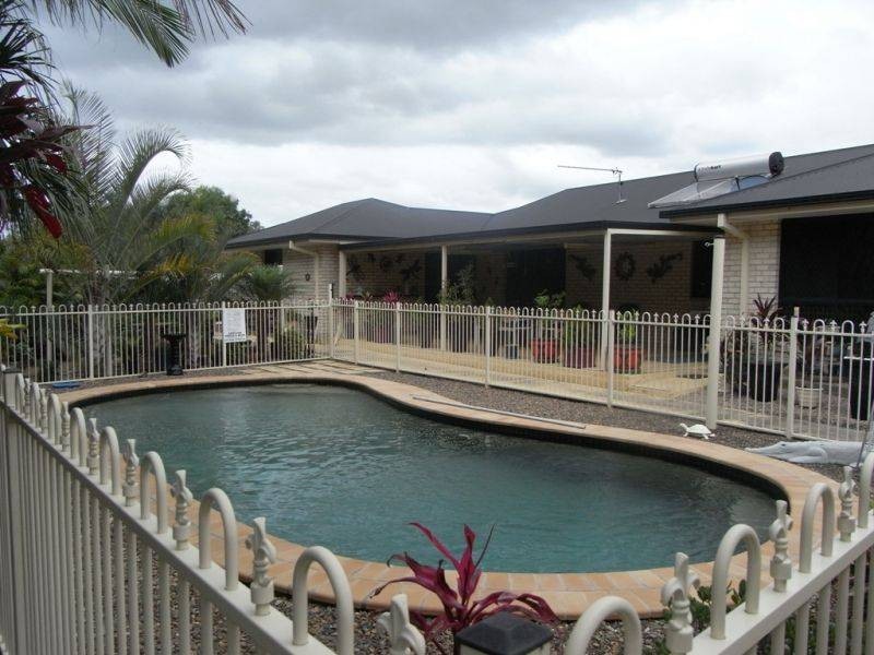 9 Castlereagh Court, Southside QLD 4570