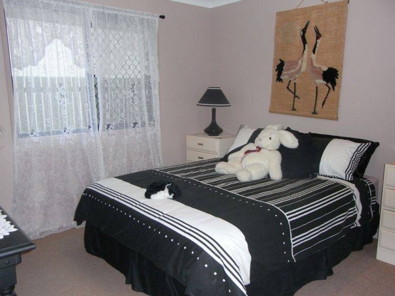 9 Castlereagh Court, Southside QLD 4570