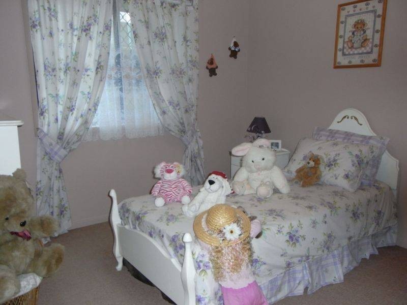 9 Castlereagh Court, Southside QLD 4570