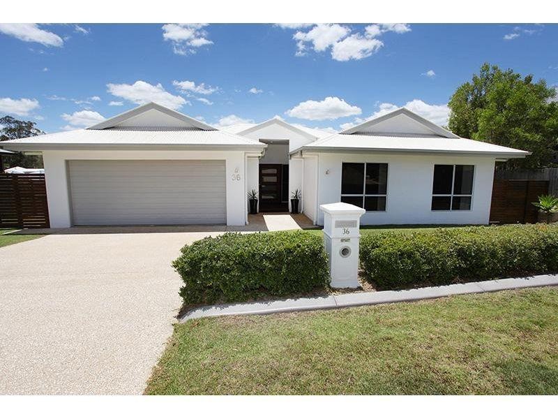 36 Hilltop Avenue, Southside QLD 4570
