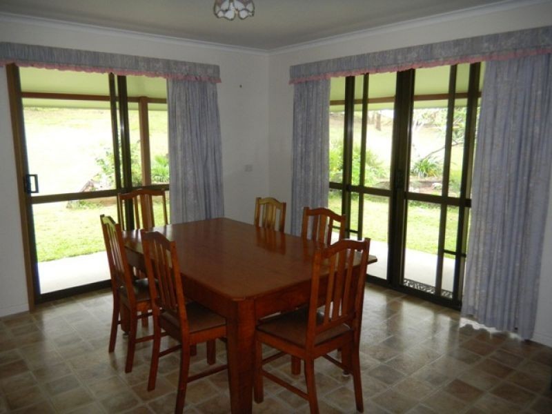 17 Zerner Road, Southside QLD 4570