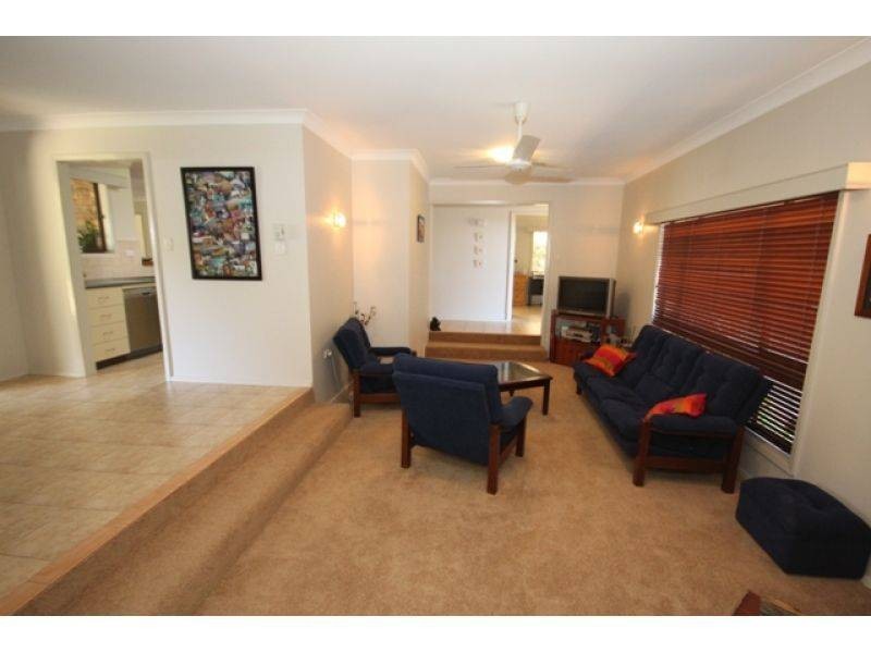 34 Tompkins Road, Veteran QLD 4570