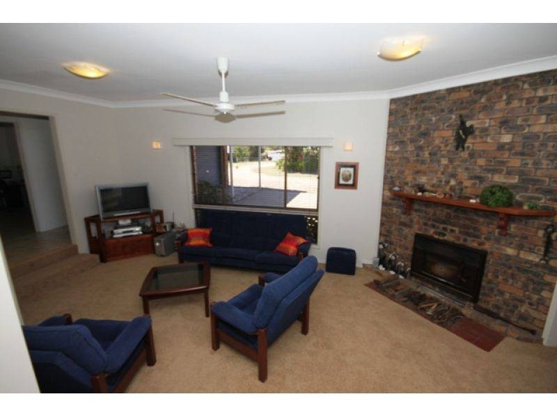 34 Tompkins Road, Veteran QLD 4570