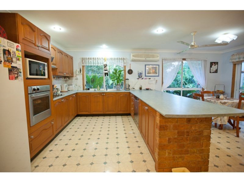31 Annies Lane, Canina QLD 4570