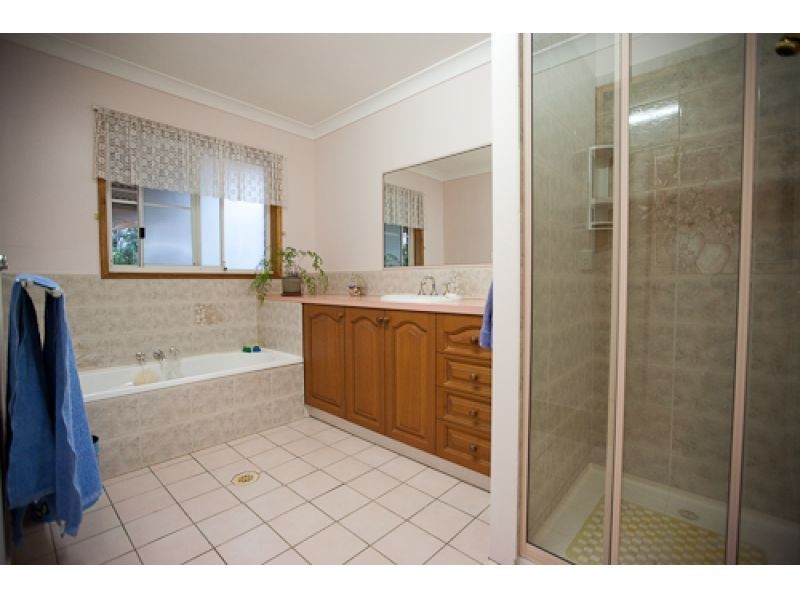 31 Annies Lane, Canina QLD 4570