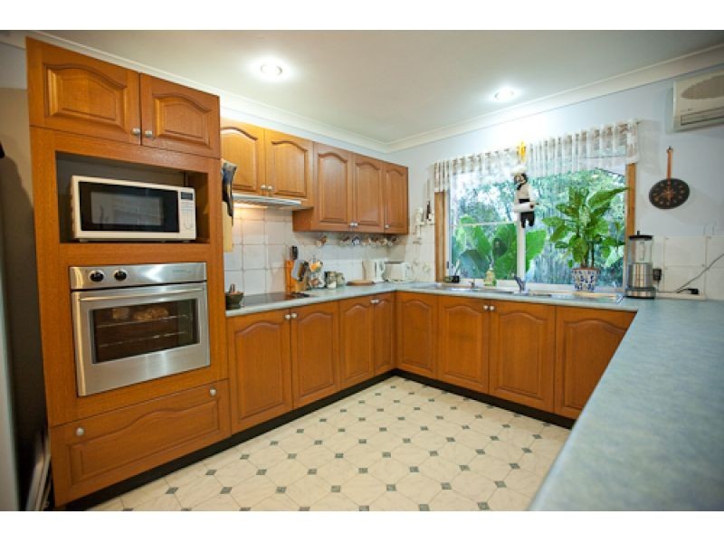 31 Annies Lane, Canina QLD 4570