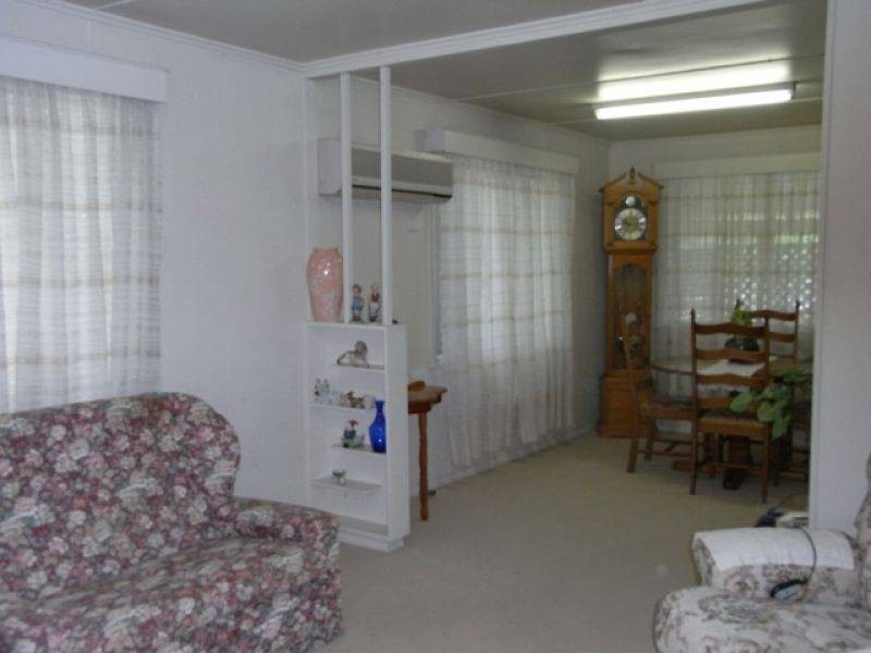 8 Thomas Street, Gympie QLD 4570