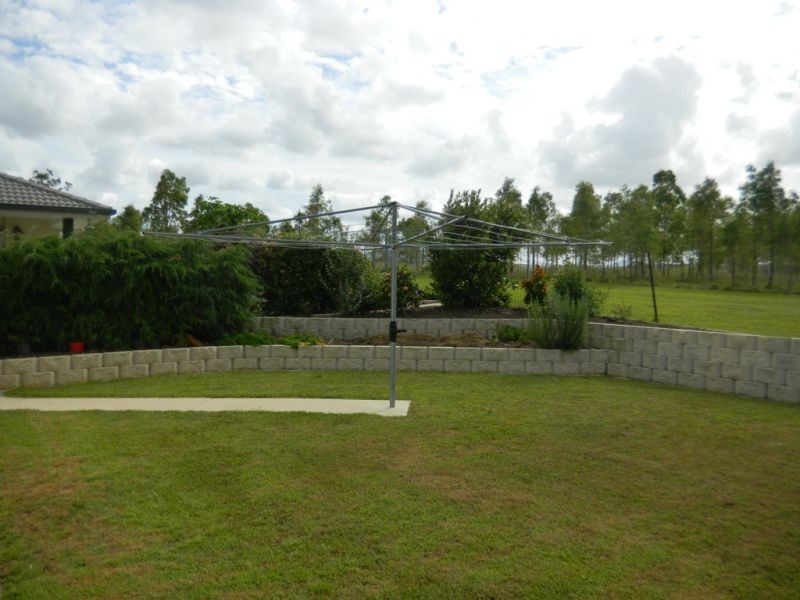 55 Gympie View Drive, Southside QLD 4570