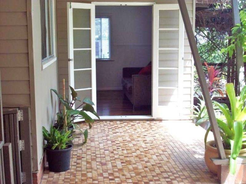 32 Bath Terrace, Gympie QLD 4570