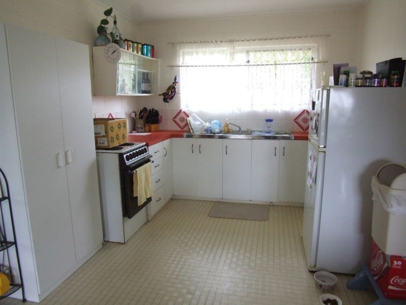 4 McVey Road, Monkland QLD 4570