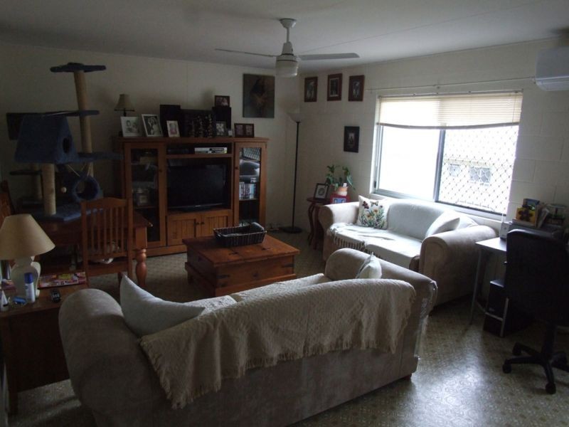 4 McVey Road, Monkland QLD 4570